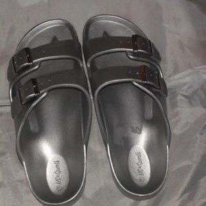 SILVER COLOR, OPEN TOE, STRAPS, SANDAL, SIZE 7